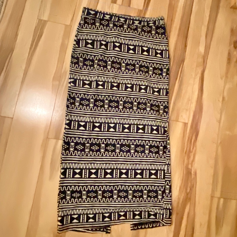 Element skirt